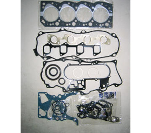 04111-16282 Motor overhalingssett for Toyota oppstilt mot hvit bakgrunn