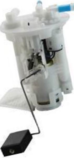 15100-71L10 Drivstoffpumpe original for Suzuki oppstilt mot hvit bakgrunn