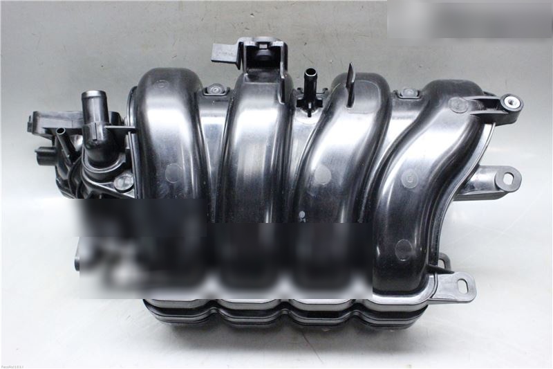 17120-47032 Motor manifold inntak original for Toyota oppstilt mot hvit bakgrunn