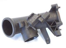 25800-30010 Eksos EGR ventil for Toyota oppstilt mot hvit bakgrunn
