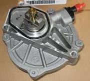 28810-2A500 Motor manifold vacuumpumpe for Kia oppstilt mot hvit bakgrunn
