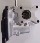 SH01-20-300A Eksos EGR ventil for Mazda oppstilt mot hvit bakgrunn