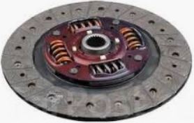 30100-21U03 Clutch disk for Nissan oppstilt mot hvit bakgrunn