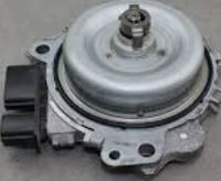 PE01-12-4Z0C Motor kamaksel ventilløfter kontroller VVT for Mazda oppstilt mot hvit bakgrunn