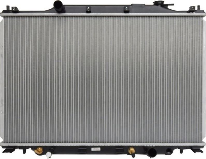 16400-38200 Motor kjøling radiator for Lexus oppstilt mot hvit bakgrunn